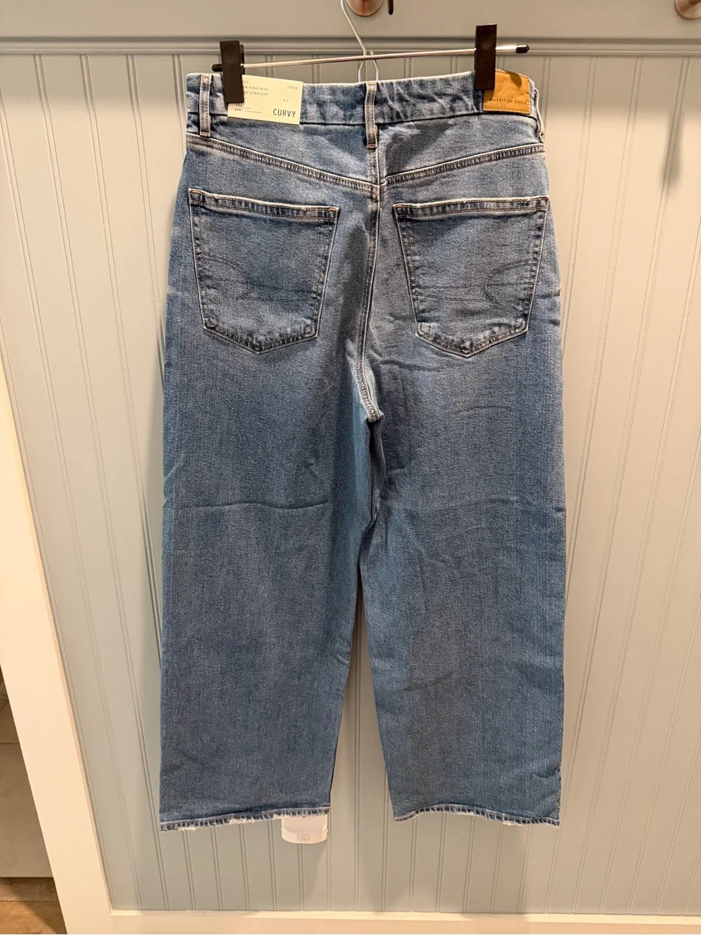 American Eagle Light Blue High-Rise Barrel Jeans - Picture 5 of 6